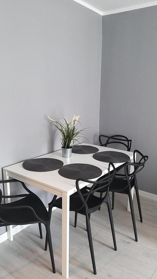 Apartament Wika Varsavia Esterno foto