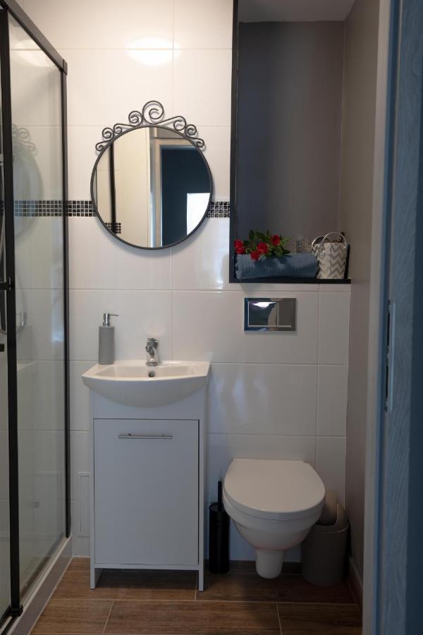 Apartament Wika Varsavia Esterno foto